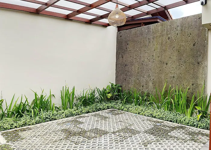 Sabuh Mas By Aswanaya * Ubud
