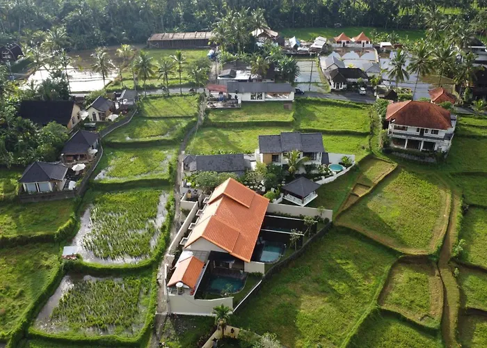 Sabuh Mas By Aswanaya * Ubud
