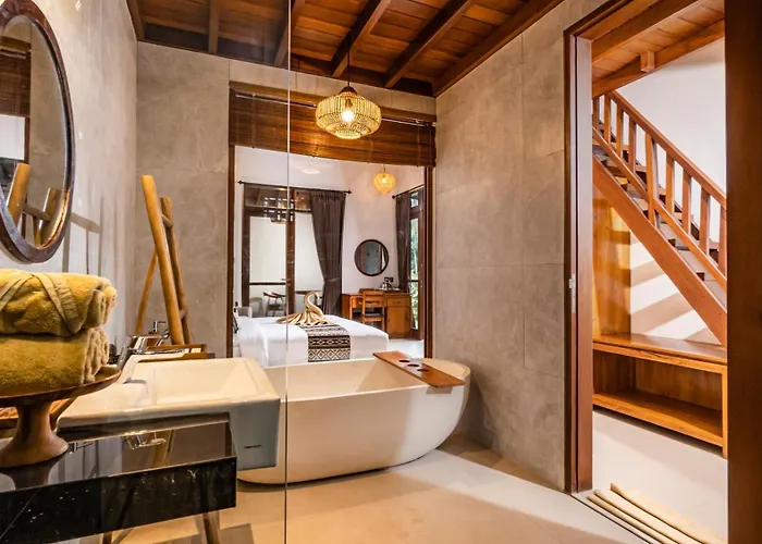 Sabuh Mas By Aswanaya * Ubud